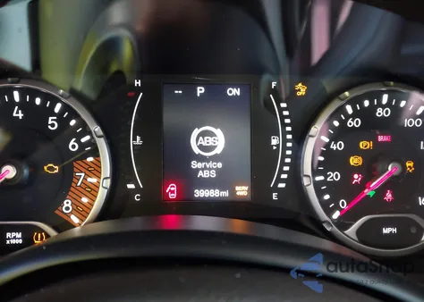 2023 Jeep Renegade Latitude 4X4 из США, поврежденный, VIN ZACNJDB14PPP66198